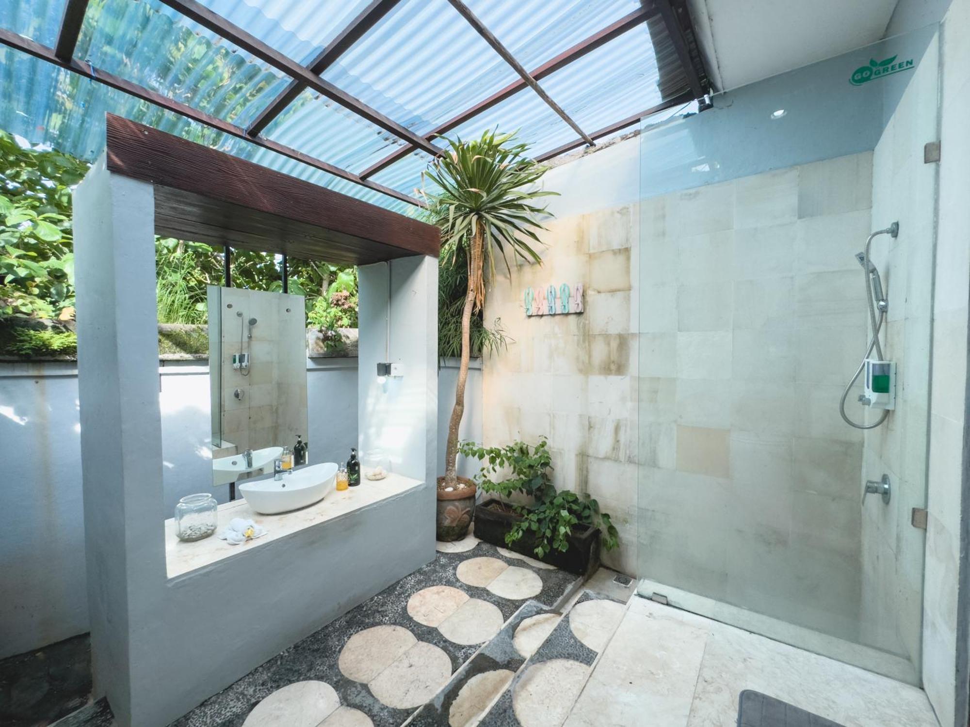 Villa Habibi Uluwatu Exterior foto